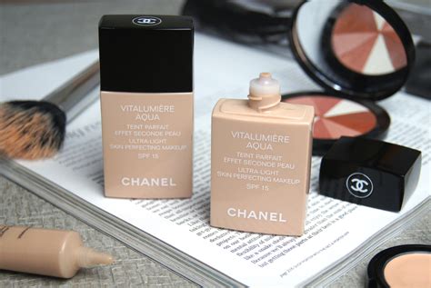 chanel aqualumiere foundation for oily skin|vitalumière aqua chanel.